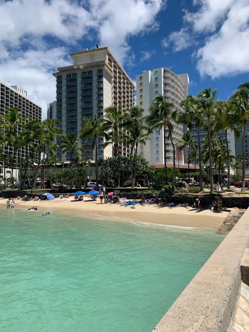View of Kuhio Beach in Waikiki, HI