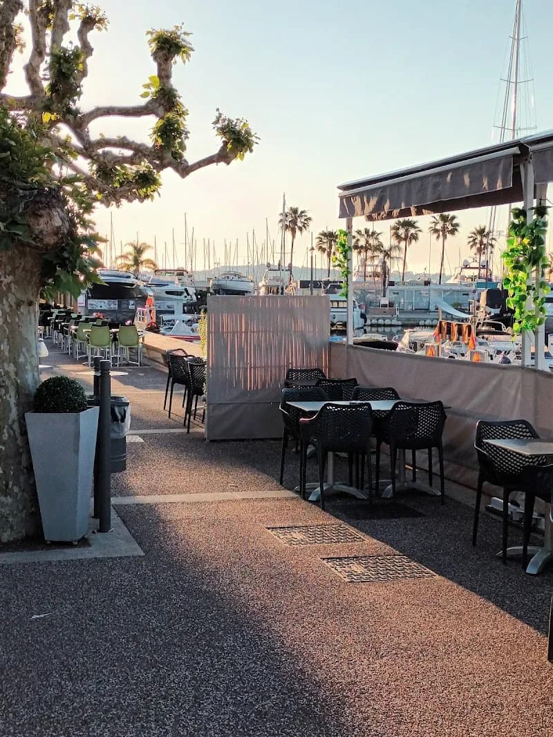 La Crêperie de Golfe-Juan restaurant in Golfe-Juan, PACA