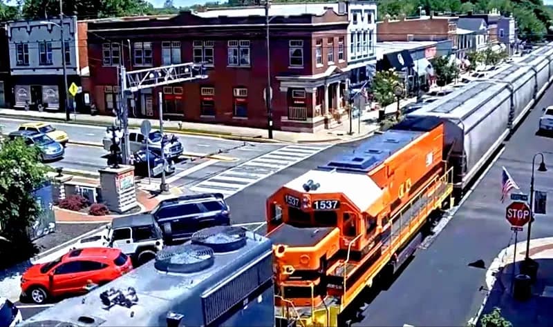 La Grange Main Street Office & Welcome Center visitor center in La Grange, KY