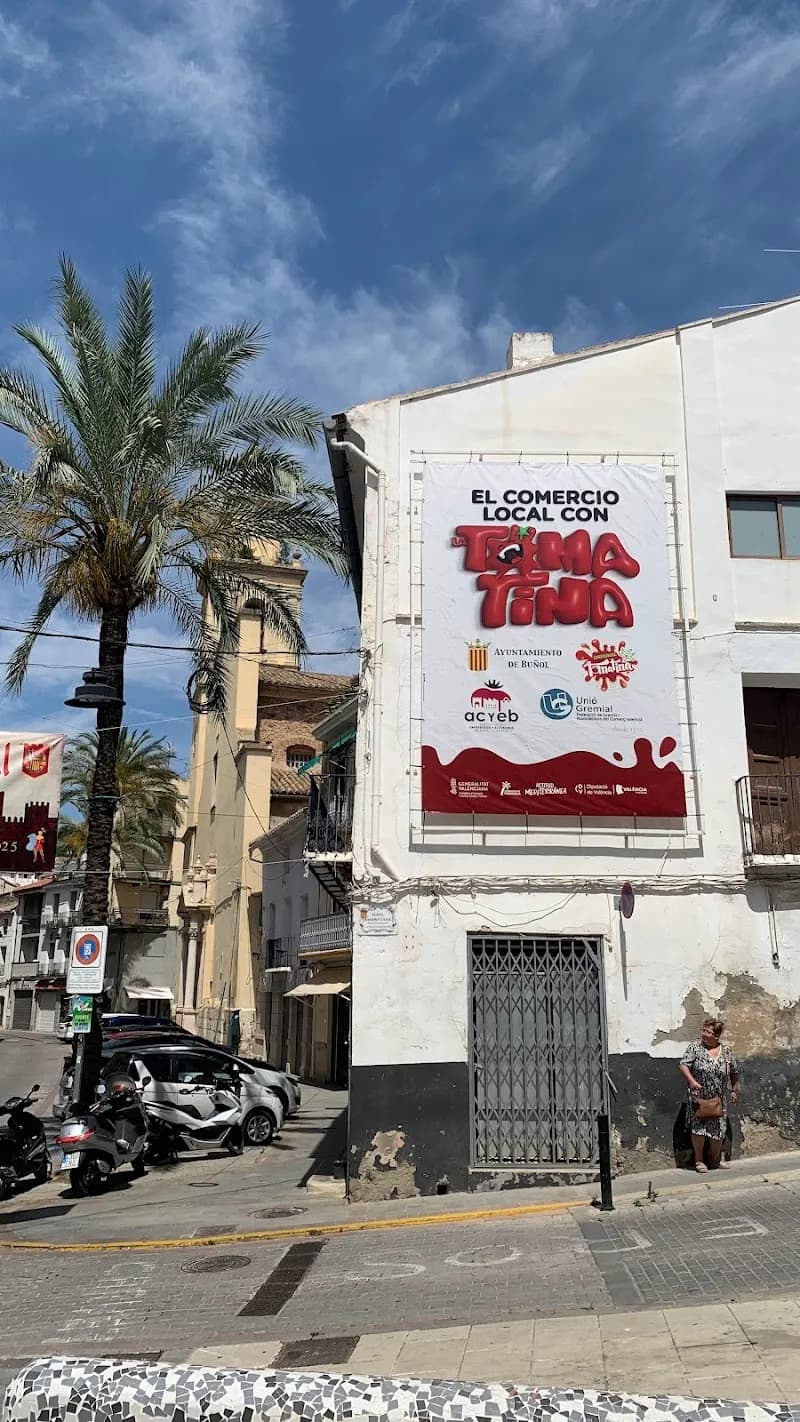 View of La Tomatina festival in Buñol, V