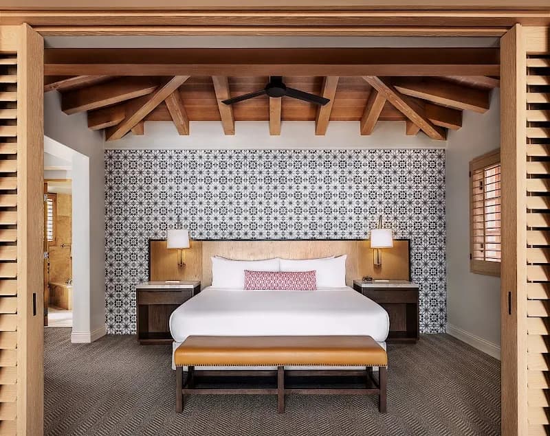 View of La Valencia Hotel in Solana Beach, CA