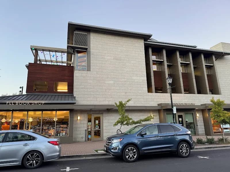 View of Lafayette Library - Contra Costa County Library in Lafayette, CA