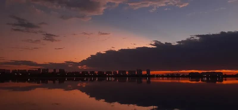 View of Lagoa de Jacarepaguá in Jacarepaguá, RJ