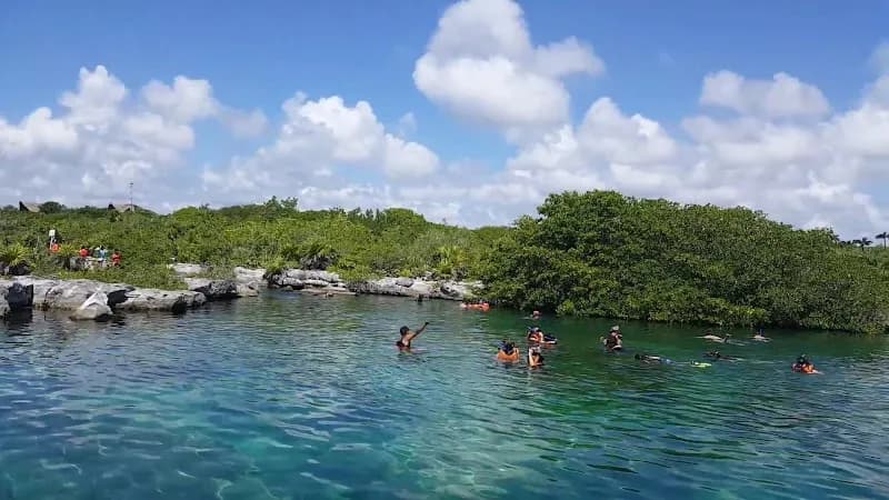 View of Laguna Yal Kú in Akumal, QR
