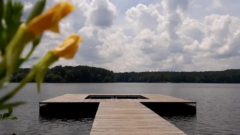 View of Lake Acworth in Gadsden, AL