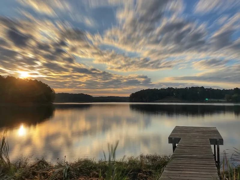 View of Lake Acworth in Gadsden, AL