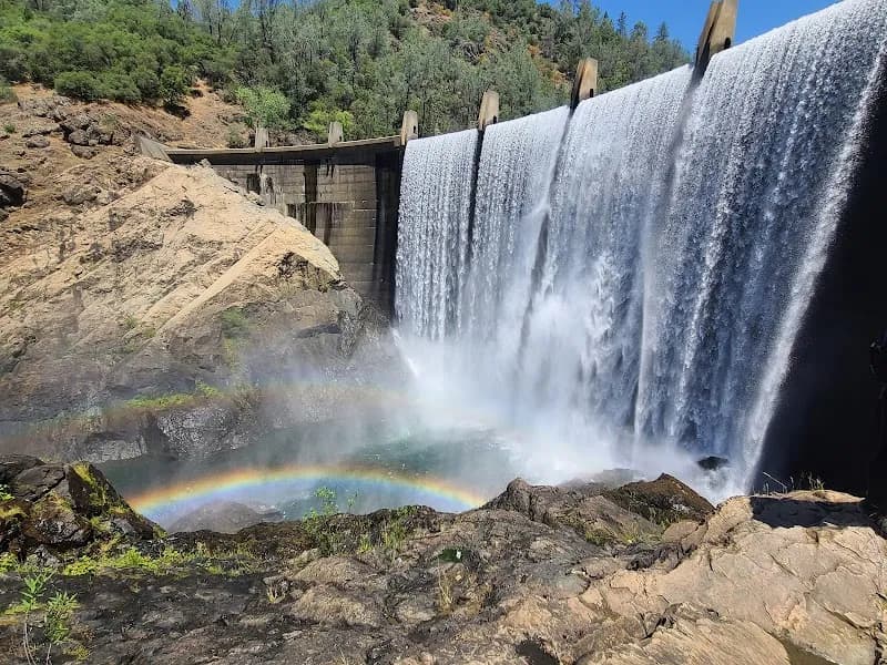 Lake Clementine lake in Auburn, CA
