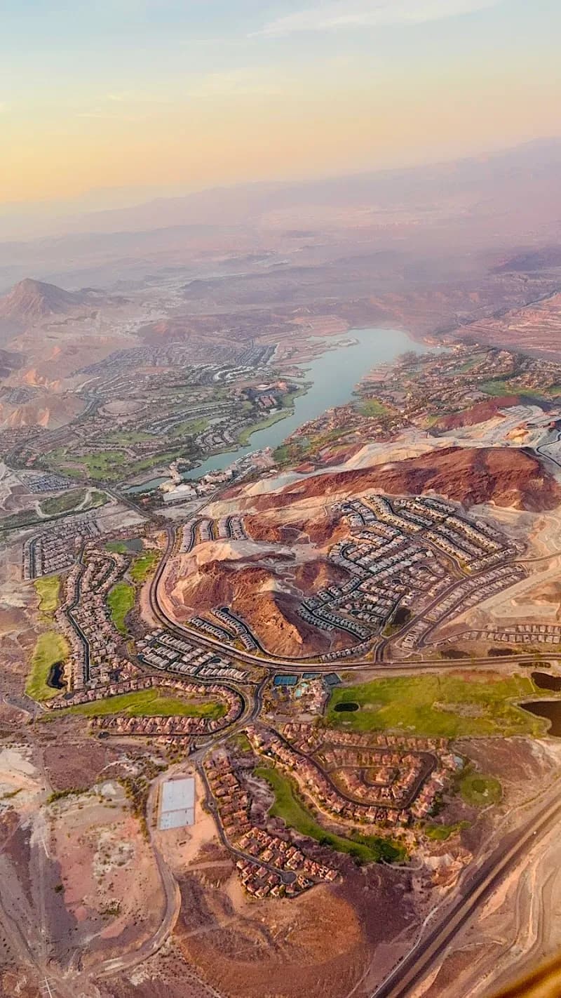Lake Las Vegas Overlook hiking area in Lake Las Vegas, NV