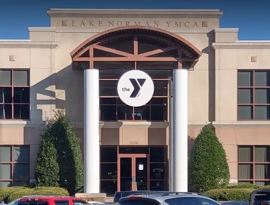 Lake Norman Family Branch YMCA gym in Lake Norman, NC