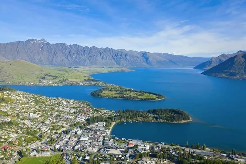 View of Lake Wakatipu in Queenstown, OTG