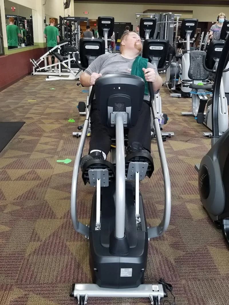 View of Lakewood Family YMCA in Lakewood, OH