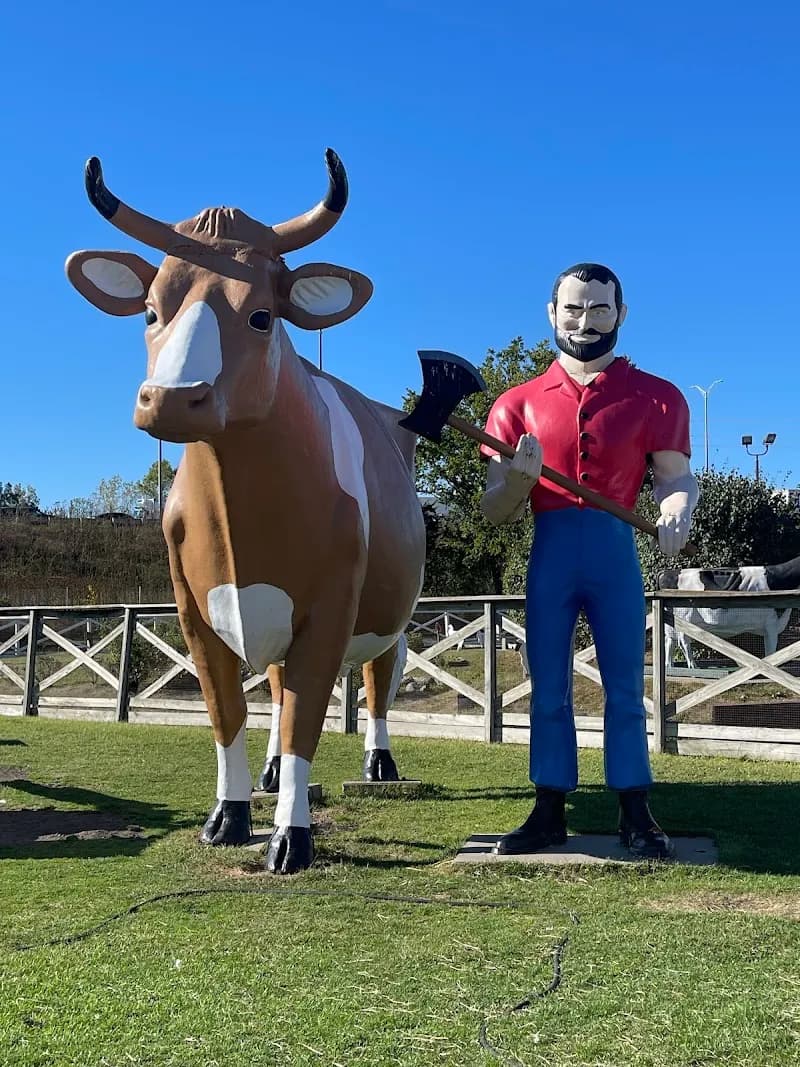 View of Lambs Farm in Libertyville, IL
