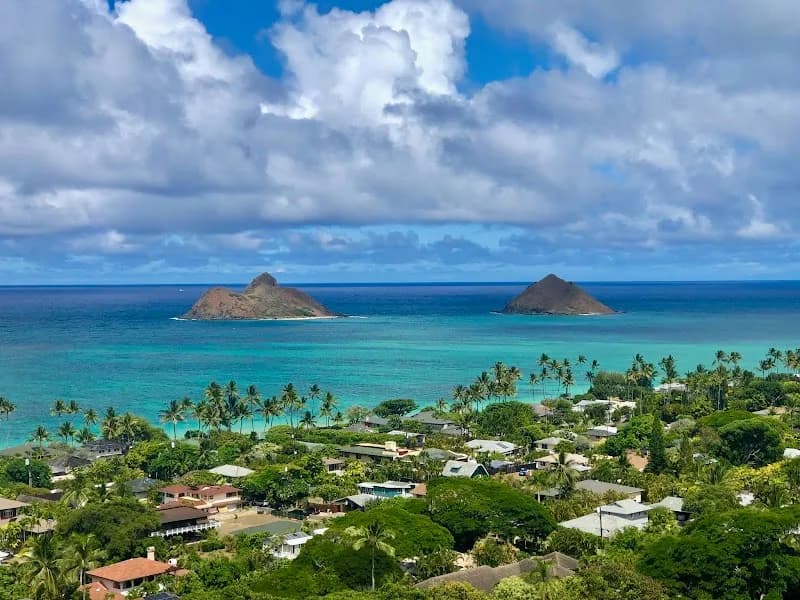 View of Lanikai Beach in Oahu, HI