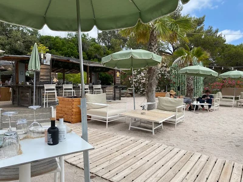 Le Café de la Plage French in Théoule-sur-Mer, PACA