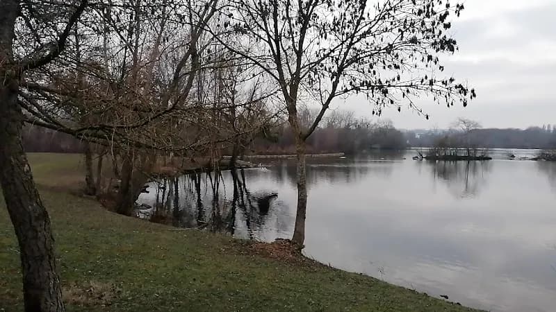 View of Le Port Aux Cerises in Val-de-Marne (Ivry-sur-Seine area), IDF