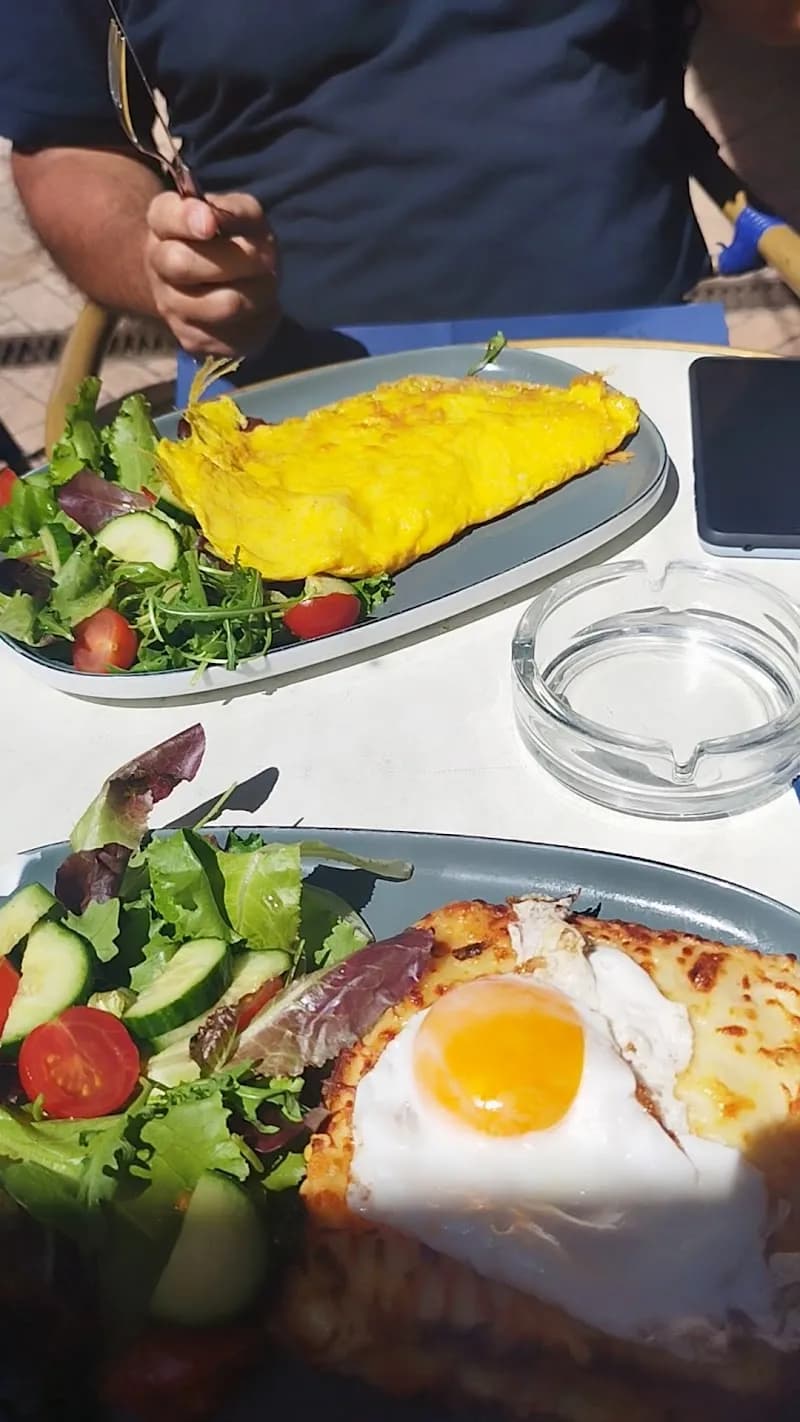 View of Le Sextantio Café in Saint-Jean-Cap-Ferrat, PACA
