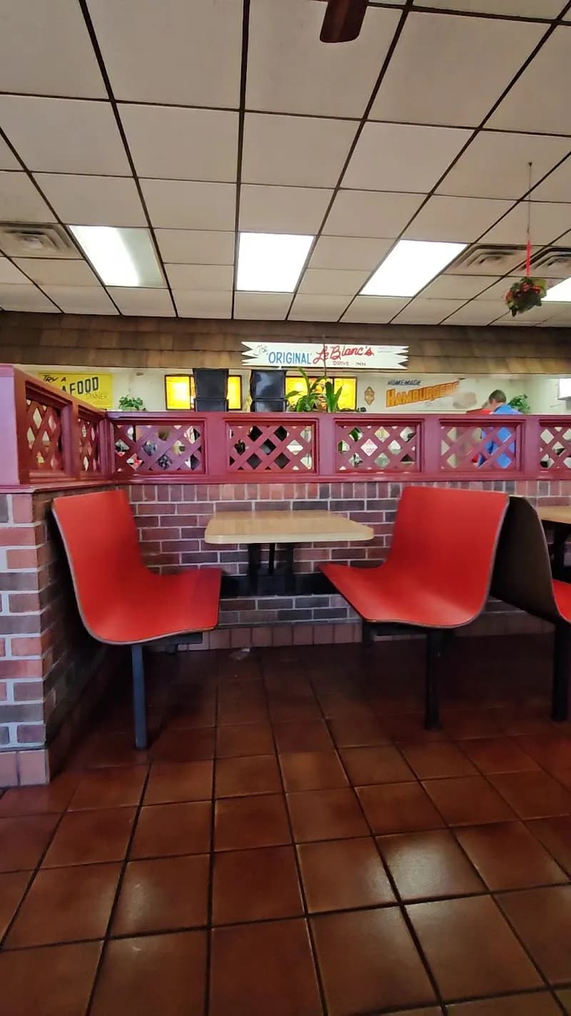 View of Leblanc's Drive Inn in Zachary, LA