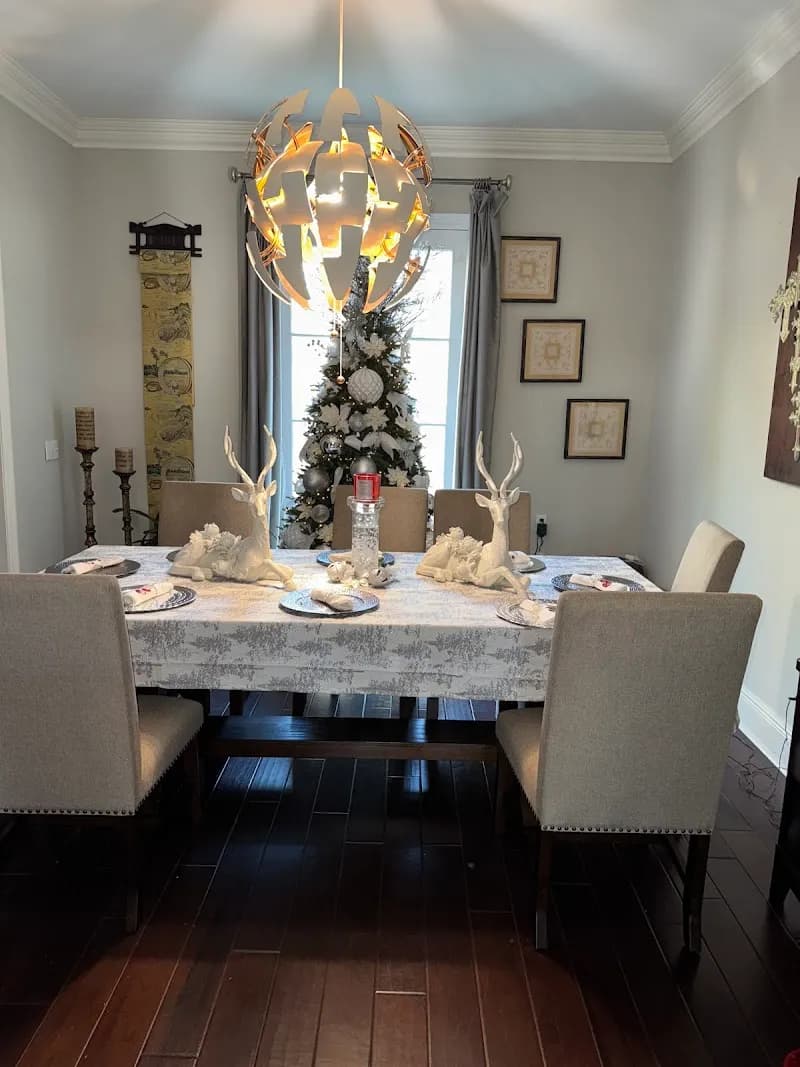 View of Lefleur Interiors and Gifts in Jackson, MS