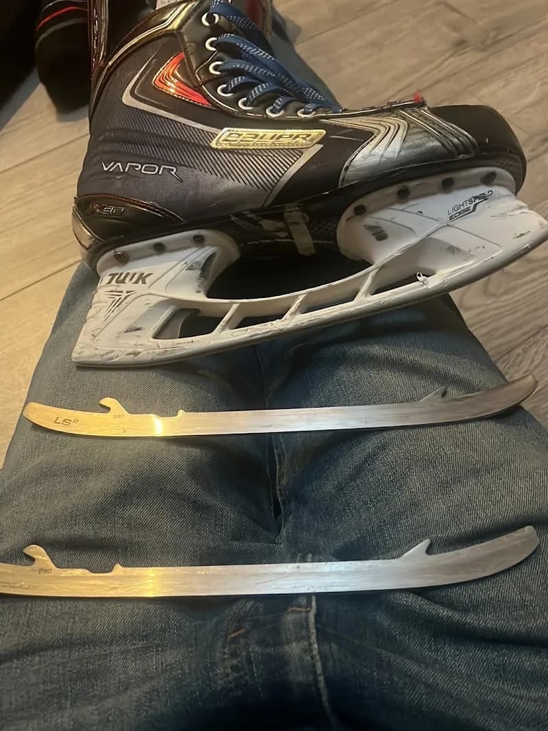 View of Legends Sports Oshawa in Oshawa, ON