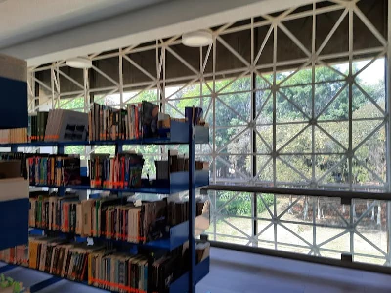 View of Leona Vicario Public Library in Toluca, Edomex