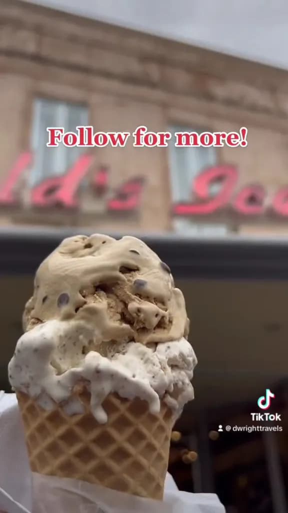 View of Leopold's Ice Cream in Savannah, GA