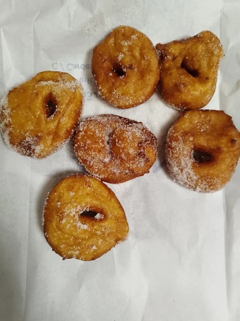 View of Les Coquetes in Paterna, V