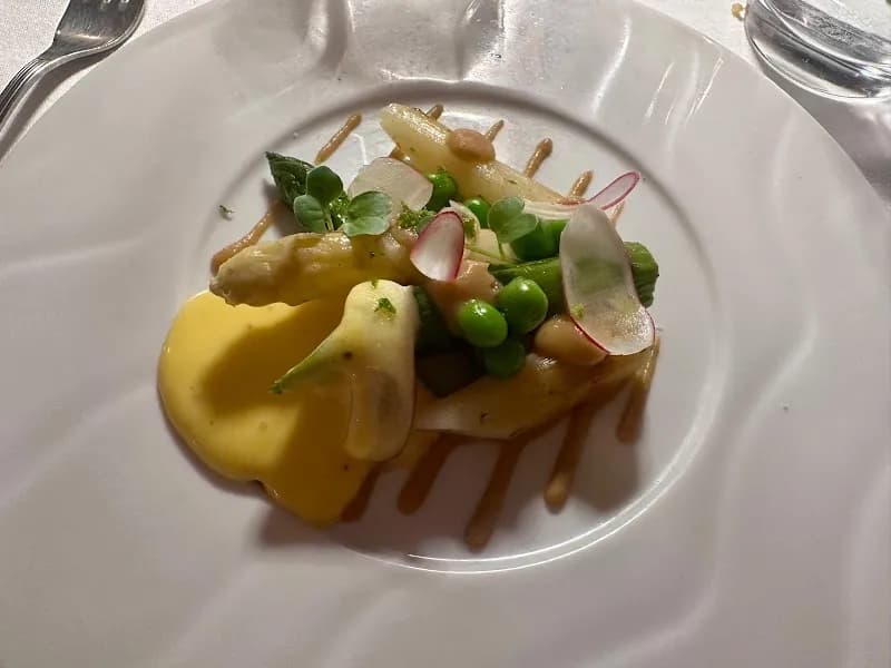 View of Les Peupliers Restaurant in Cagnes-sur-Mer, PACA