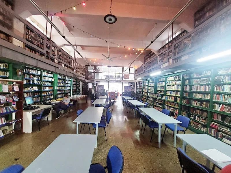 LIBRARY BUILDING SOCIETY AND POPULAR SARMIENTO library in Mataderos, BA