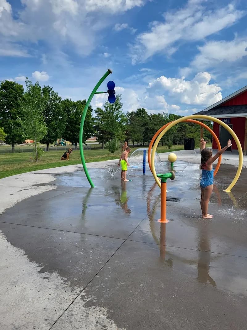 Lindsay Splash Pad splash pad in Kawartha Lakes, ON