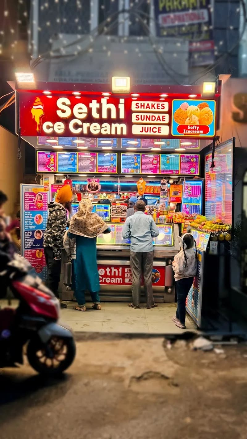 Local Ice Cream & Dessert Parlors ice cream in Sec 21 Gandhinagar, HR