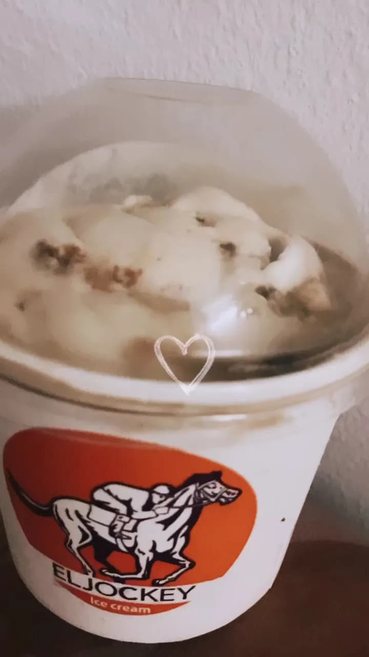 View of Local Ice Cream Shops (Manial District) in Manial, Cairo