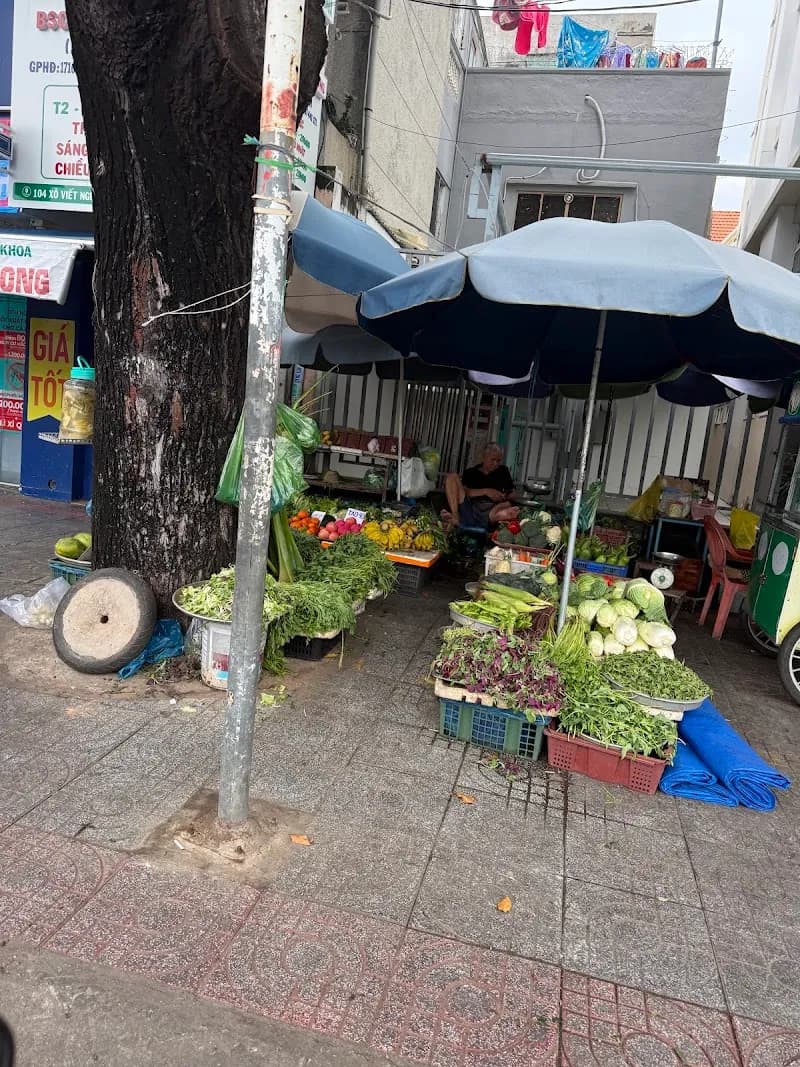 Local Night Market (Cho Dem Vung Tau) restaurant in Vung Tau, HCMC