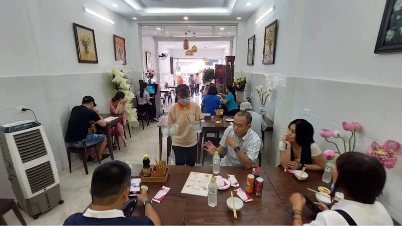 Local Vietnamese Comfort Food Restaurants restaurant in Go Vap, HCMC