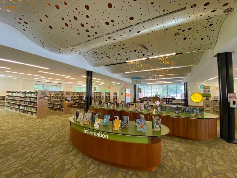 View of Los Gatos Library in Los Gatos, CA