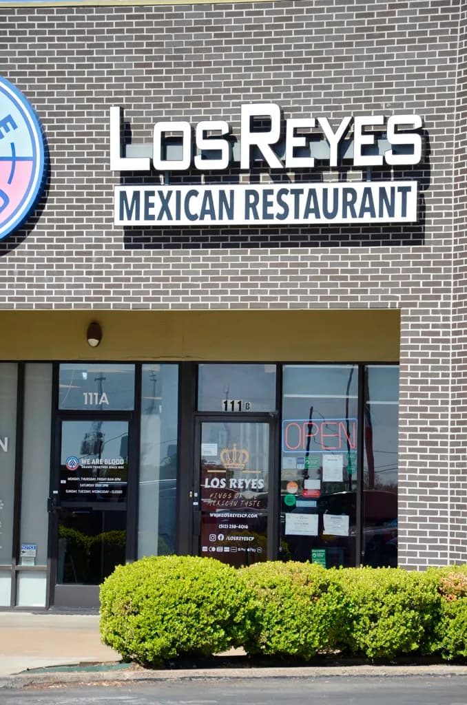 View of Los Reyes Mexican Restaurant in Helotes, TX
