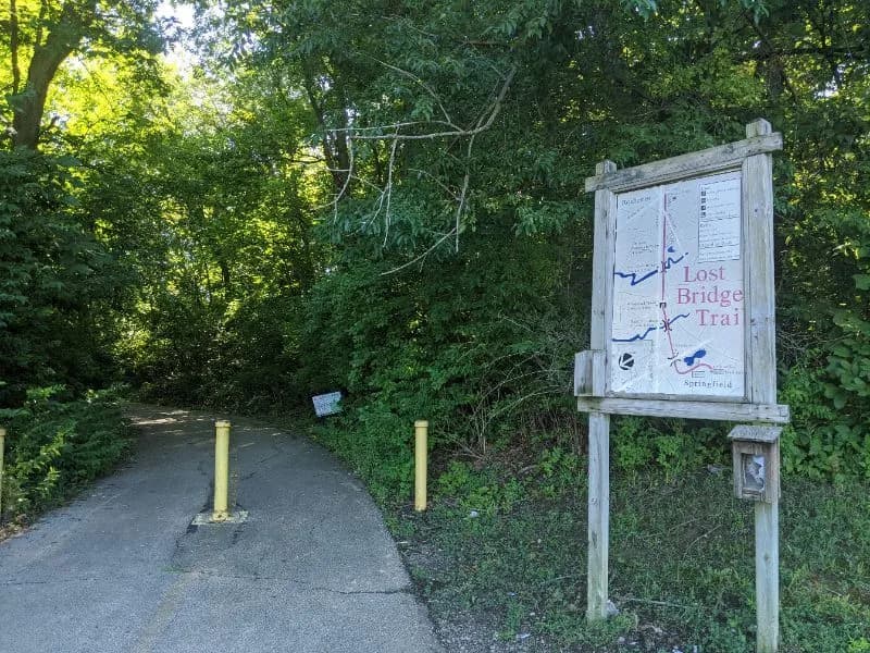 View of Lost Bridge Trail in Springfield, IL