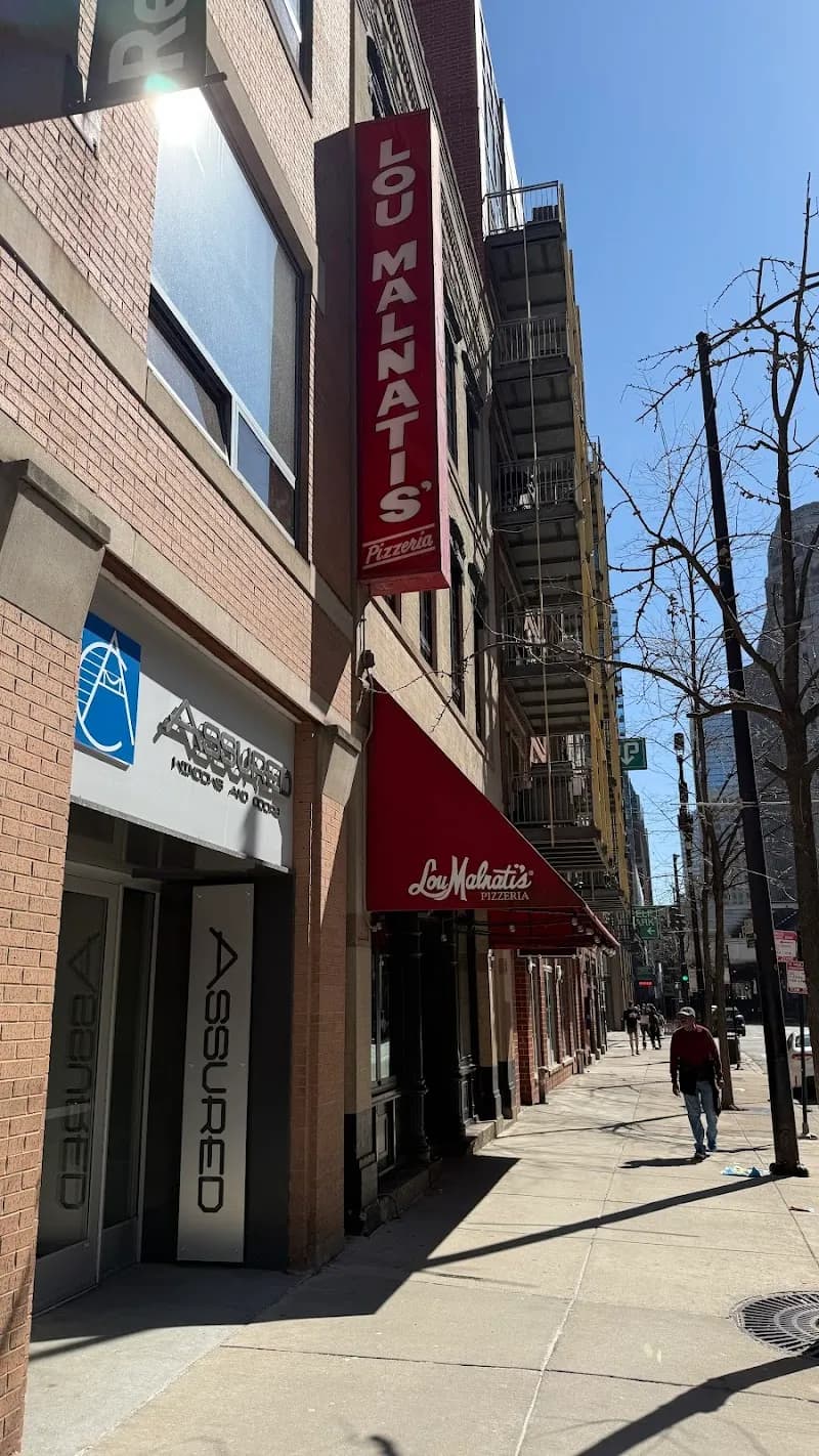 View of Lou Malnati's Pizzeria in Chicago, IL