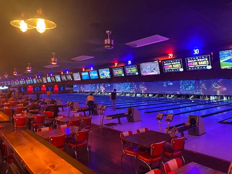 Lucky Strike Augusta bowling alley in Augusta, GA