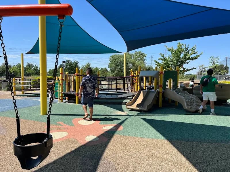 Mahany Park park in Roseville, CA