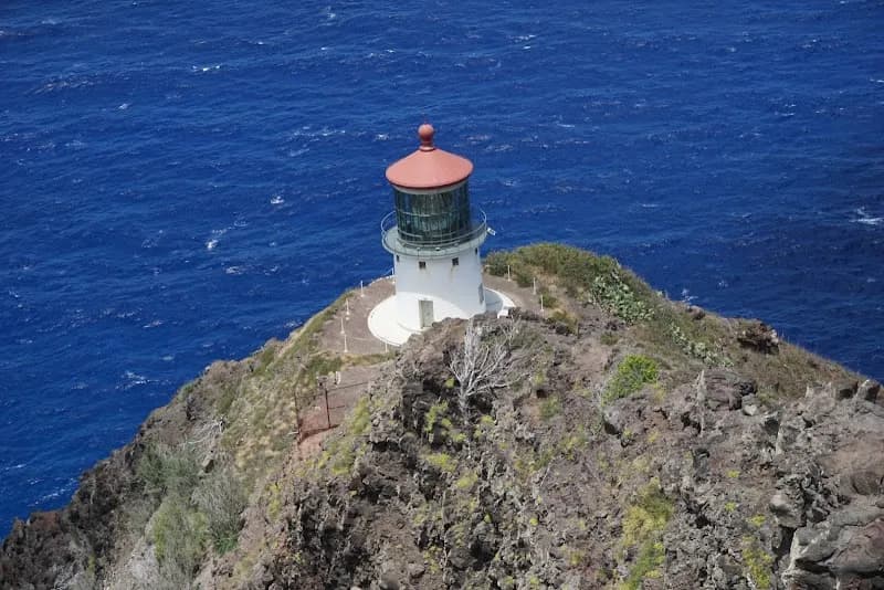 Makapuʻu Point Lighthouse Trail route in Oahu, HI