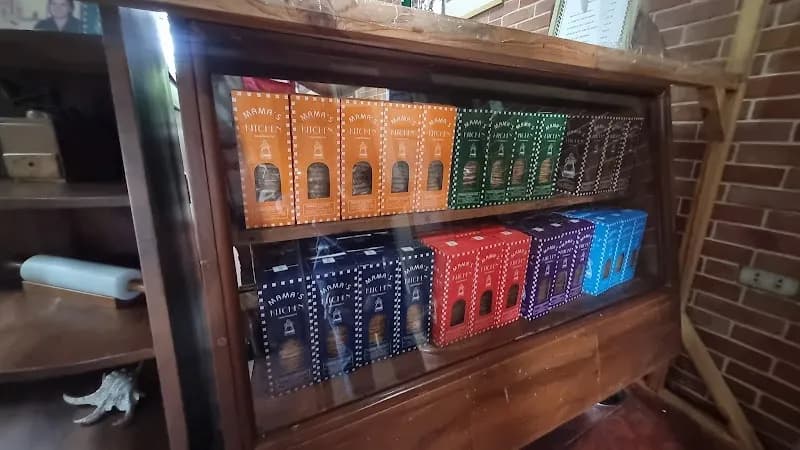 View of Mama's Kitchen Family Restaurant in Compostela, CV