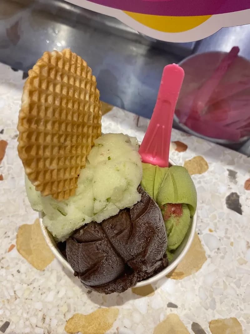 View of Manavgat Ice Cream Shops (Local Vendors) in Manavgat, Antalya