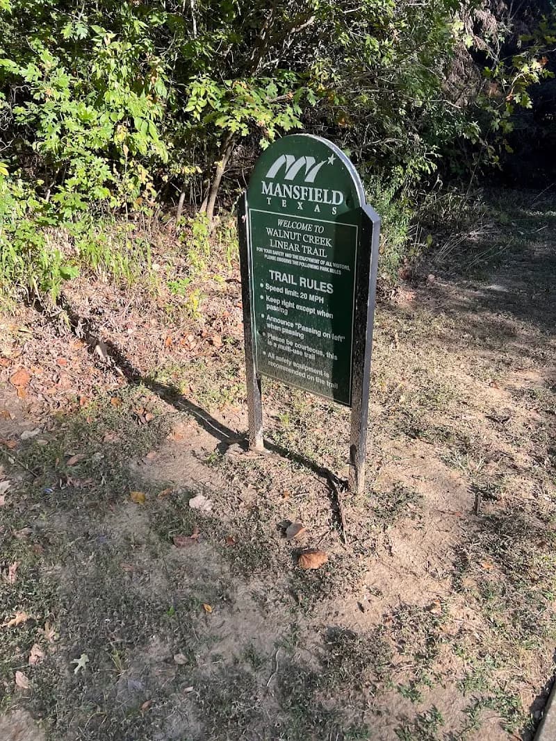 Mansfield Linear Park Trailhead park in Mansfield, TX