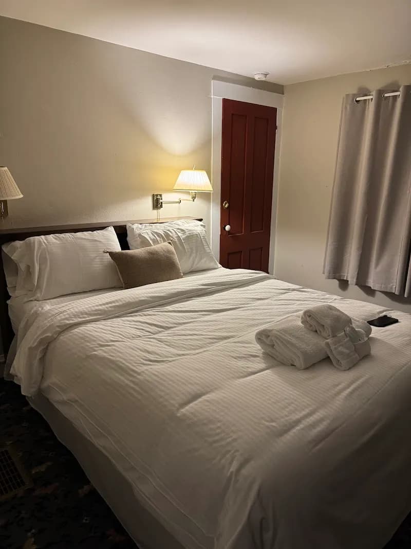 View of Maple Hill Farm Bed and Breakfast in New Market, AL