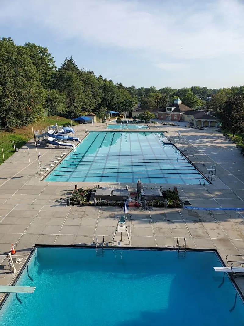 Maplewood Community Pool swimming pool in Maplewood, NJ