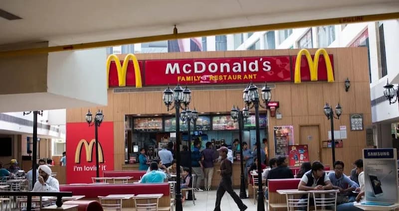 McDonald's (Rajeev Chowk) restaurant in Rajeev Chowk Area, DL