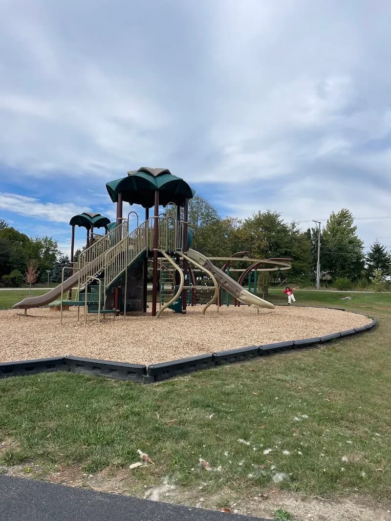 Meadowlark Park park in La Grange, IL