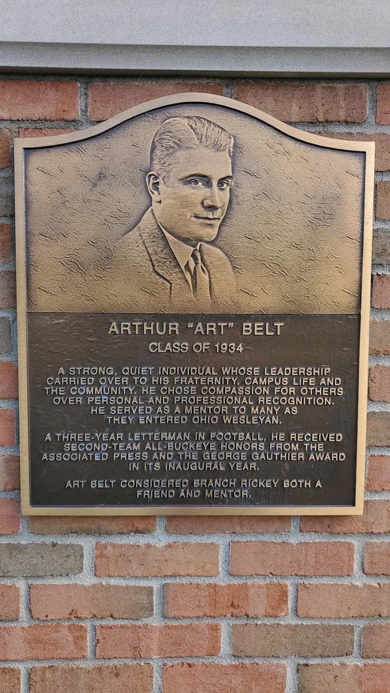 View of Meek Aquatics and Recreation Center in Delaware, OH