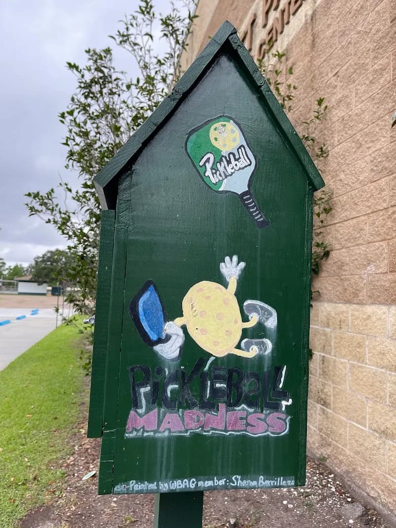View of Mel Ott Park Recreation Center in Gretna, LA