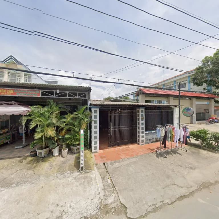 View of Minh Phu Café in Cu Chi, HCMC